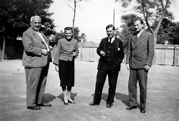 Balról jobbra: Schader Ede, Szilvásiné Szabó Margit, Pál András és Kakuk József